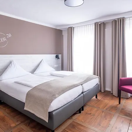 Adler Landhotel Buergstadt