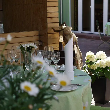 Guest house Adler Landhotel Buergstadt