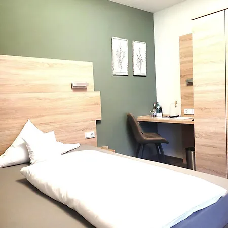 Guest house Adler Landhotel Buergstadt