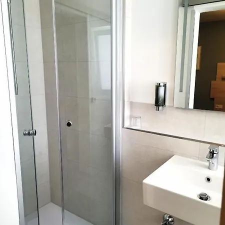 Adler 4* Buergstadt